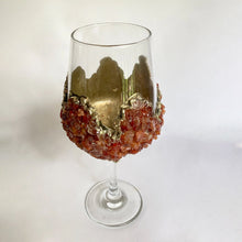 Cargar imagen en el visor de la galería, Set of 2 |Crystal Wine Glasses with Gold Plated Red Agate/Quartz Semi-precious Crystals | 16 oz/465 ml