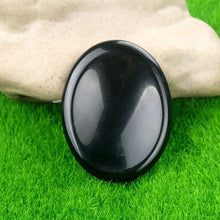 Cargar imagen en el visor de la galería, Piedra Pulgar de Cuarzo Natural | Meditación y Alivio del Estrés | Vibras & Cristales
