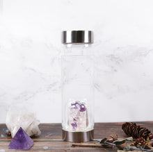 Cargar imagen en el visor de la galería, Botella de Agua con Cristal de Cuarzo Natural 500ml | Elixir Energético | Vibras & Cristales