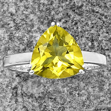 Cargar imagen en el visor de la galería, 925 Sterling Silver Trillion Natural Gemstone Ring