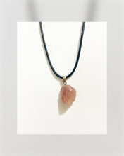 Cargar imagen en el visor de la galería, Natural Stones Leather Necklace