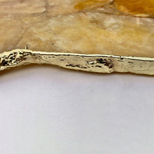 Cargar imagen en el visor de la galería, Large Golden Brown Agate Serving Tray With Brass Handles/Personalised Momentos/Sign Boards 10"x15"