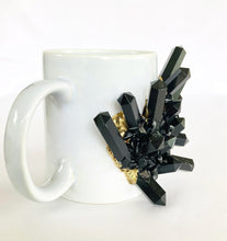 Cargar imagen en el visor de la galería, Spikes - Set of 2 White Ceramic Mugs