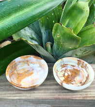 Cargar imagen en el visor de la galería, Onyx Bowl 3”