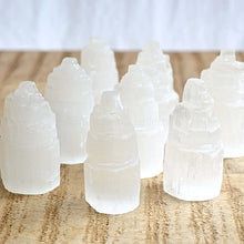 Cargar imagen en el visor de la galería, Selenite Tower 2.5”