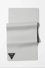 Cargar imagen en el visor de la galería, Yune Natural Rubber Yoga Mat – 6mm Eco-Friendly, Non-Slip, Sustainable Yoga Mat for All Practices