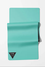 Cargar imagen en el visor de la galería, Yune Natural Rubber Yoga Mat – 6mm Eco-Friendly, Non-Slip, Sustainable Yoga Mat for All Practices