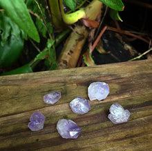 Cargar imagen en el visor de la galería, Angel Aura Quartz Mini Clusters Points