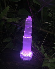 Cargar imagen en el visor de la galería, 8" Selenite Tower Crystal Led Lamp