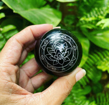 Cargar imagen en el visor de la galería, Engraved Obsidian Sphere 50mm
