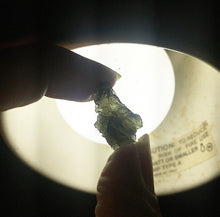 Cargar imagen en el visor de la galería, Moldavite 1.84G