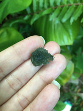 Cargar imagen en el visor de la galería, Moldavite 1.86G