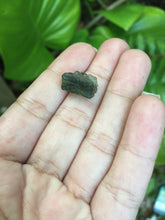 Cargar imagen en el visor de la galería, Moldavite 1.09G