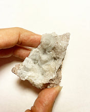 Cargar imagen en el visor de la galería, Small Sonora Geode Cluster