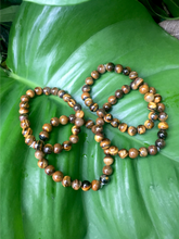 Cargar imagen en el visor de la galería, Tiger Eye Bracelet