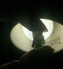 Cargar imagen en el visor de la galería, Moldavite 2.19G