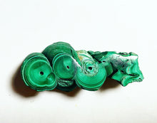 Cargar imagen en el visor de la galería, Malachite Specimen