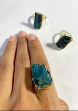 Cargar imagen en el visor de la galería, Blue Apatite Gold Plated Adjustable Ring
