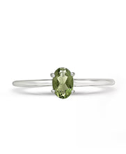 Cargar imagen en el visor de la galería, Moldavite Faceted Oval 925 Silver Ring