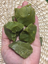Cargar imagen en el visor de la galería, Green Opal Raw Chunks