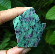 Cargar imagen en el visor de la galería, Ruby Zoisite Rough Stone