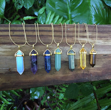 Cargar imagen en el visor de la galería, Crystal Quartz Hexagonal Necklace