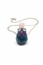 Cargar imagen en el visor de la galería, Natural Quartz Perfume Bottle Necklace