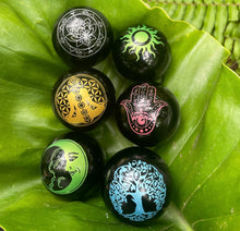 Cargar imagen en el visor de la galería, Engraved Obsidian Sphere 50mm