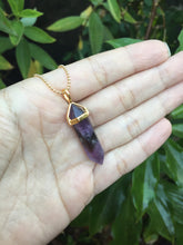 Cargar imagen en el visor de la galería, Crystal Quartz Hexagonal Necklace