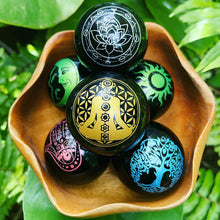 Cargar imagen en el visor de la galería, Engraved Obsidian Sphere 50mm