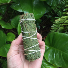 Cargar imagen en el visor de la galería, Cedar + Sage Smudge
