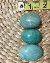 Cargar imagen en el visor de la galería, Amazonite Tumbled Eggs