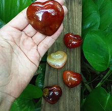 Cargar imagen en el visor de la galería, Carnelian Agate Puffy Hearts 50mm