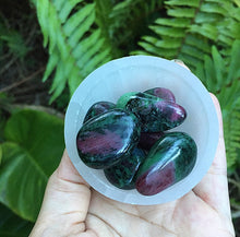 Cargar imagen en el visor de la galería, Ruby Zoisite Tumblestones