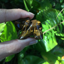 Cargar imagen en el visor de la galería, Crystal Quartz Elephants