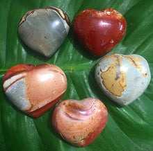 Cargar imagen en el visor de la galería, Desert Jasper Puffy Hearts 3”-75mm