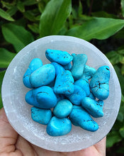 Cargar imagen en el visor de la galería, Turquoise Tumblestones