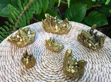 Cargar imagen en el visor de la galería, Gold Aura Titanium Quartz Clusters