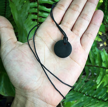 Cargar imagen en el visor de la galería, Shungite Necklace
