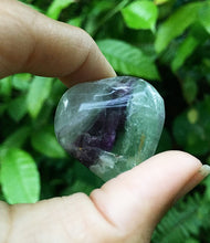 Cargar imagen en el visor de la galería, Fluorite Tumblestones