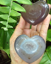 Cargar imagen en el visor de la galería, Agate Druzy Heart 65mm