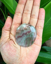 Cargar imagen en el visor de la galería, Fluorite Palmstones