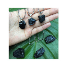 Cargar imagen en el visor de la galería, Black Tourmaline Silver Steel Neacklace