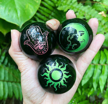 Cargar imagen en el visor de la galería, Engraved Obsidian Sphere 50mm