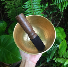 Cargar imagen en el visor de la galería, Tibetan Singing  Bowls