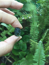 Cargar imagen en el visor de la galería, Moldavite 1.97G