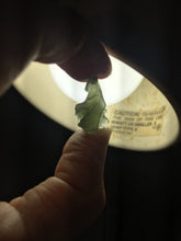 Cargar imagen en el visor de la galería, Moldavite 2.G