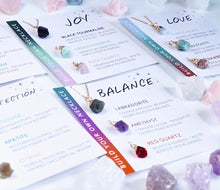 Cargar imagen en el visor de la galería, Natural Gems Golden Necklace Set