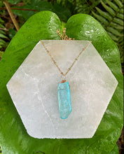 Cargar imagen en el visor de la galería, Aqua Aura Gold Stainless Steel Necklace