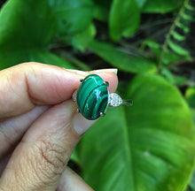 Cargar imagen en el visor de la galería, Malachite White Bronze Ring